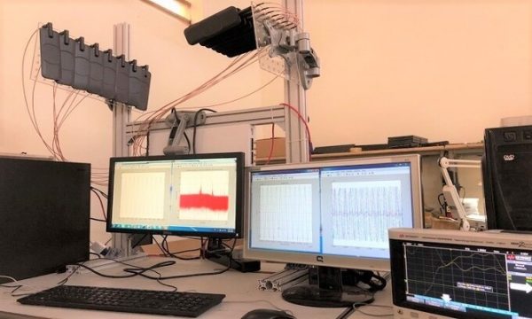 Thiết lập mô hình và đo đạc các tham số hệ thống trong phòng thí nghiệm.