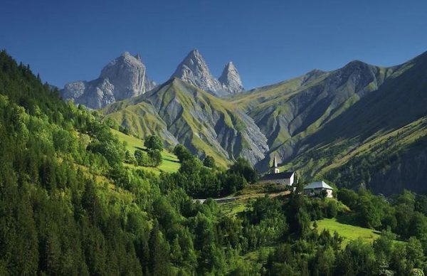  Núi La Pháp ở Cát Lâm, nơi có ngôi nhà xây từ Bắp Ngô. Ảnh: Laizhongliuxue